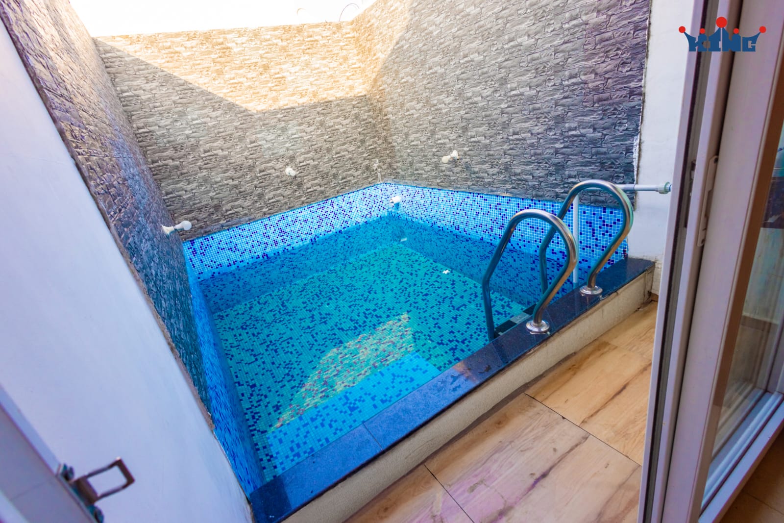 POOL VILLA ROOMS